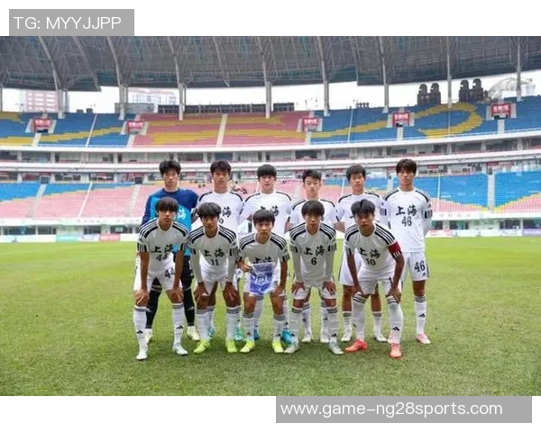 广东U18足球队奋勇争先力争在全国赛场上创造佳绩 广东U18足球队奋勇争先力争在全国赛场上创造佳绩